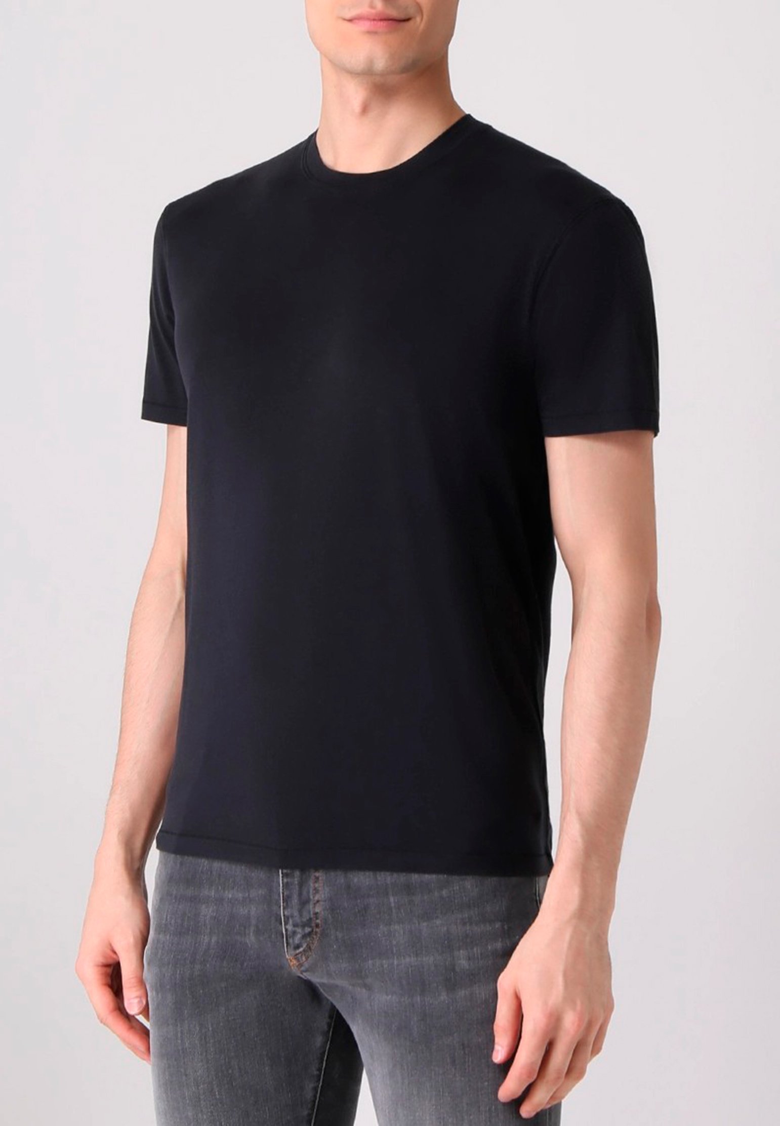 T-Shirt TOM FORD Color: black (Code: 180) in online store Allure