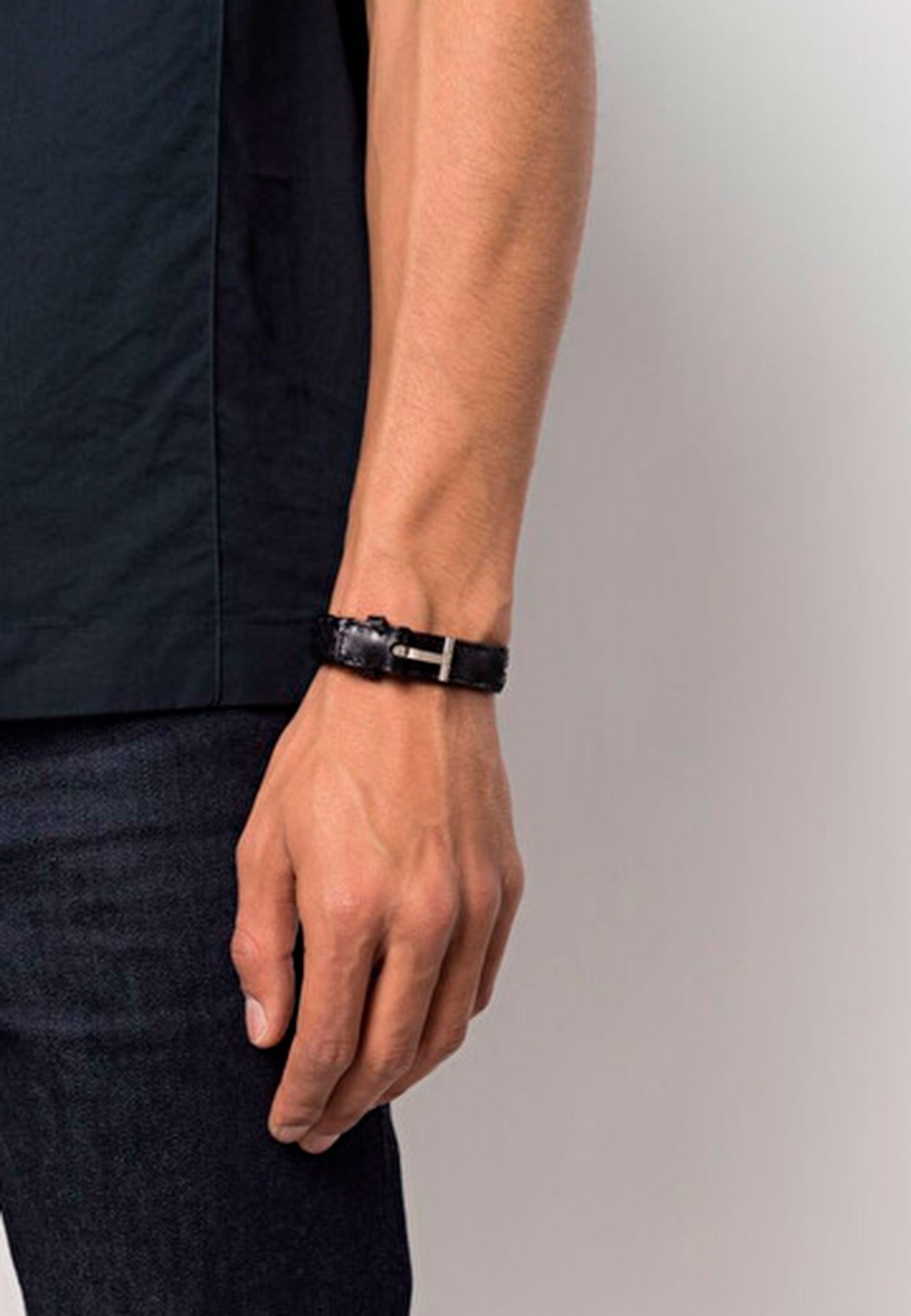 Bracelet TOM FORD Color: black (Code: 1058) in online store Allure