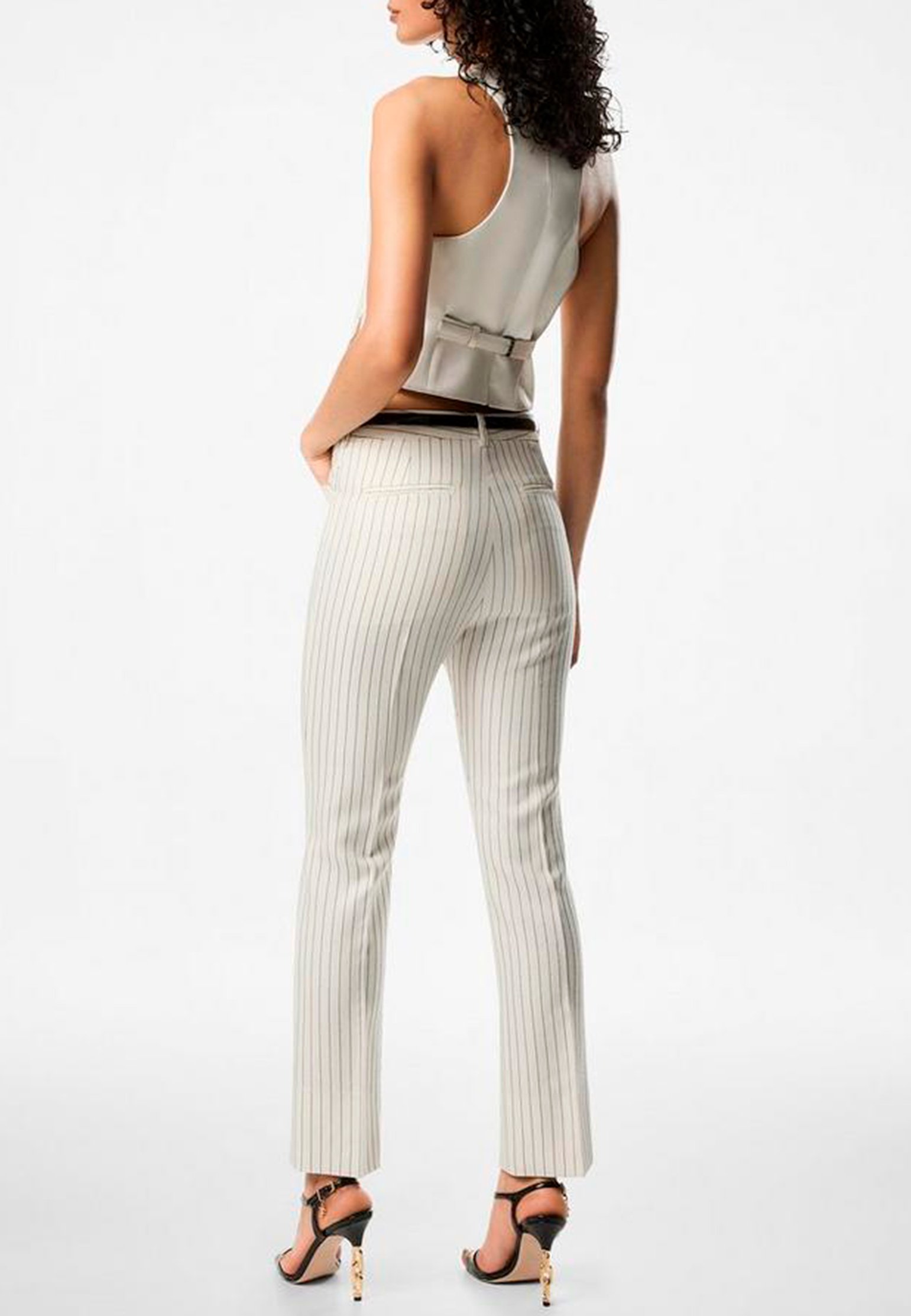 Waistcoat TOM FORD Color: cream (Code: 3705) in online store Allure