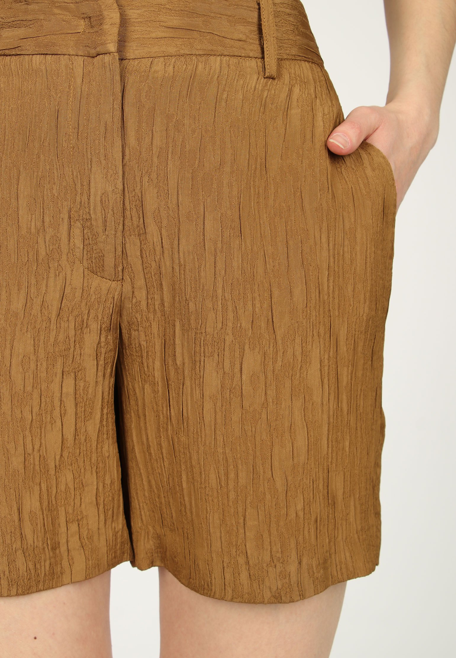 Shorts HANAMI D'OR Color: brown (Code: 3092) in online store Allure
