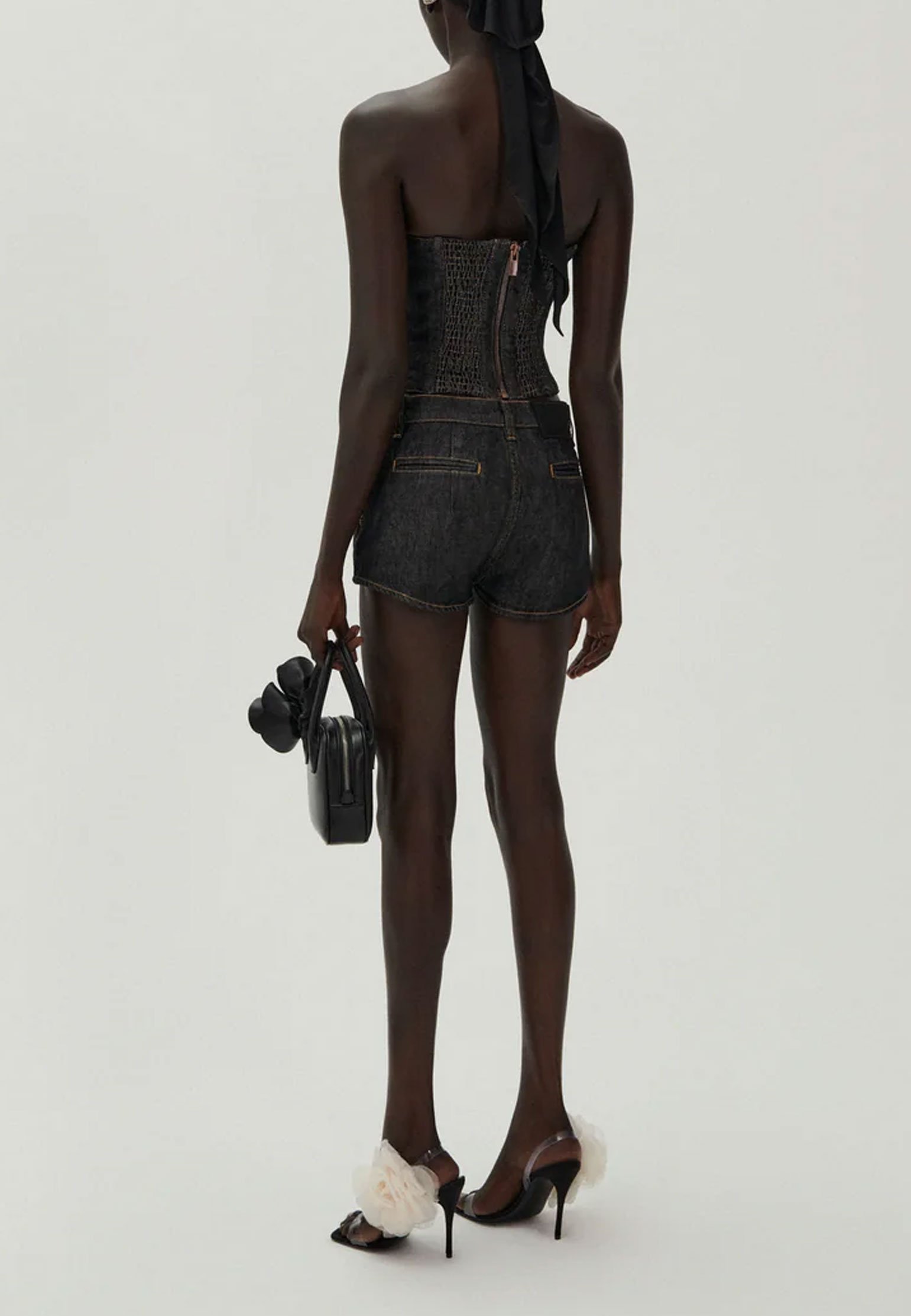 Shorts MAGDA BUTRYM Color: black (Code: 3605) in online store Allure