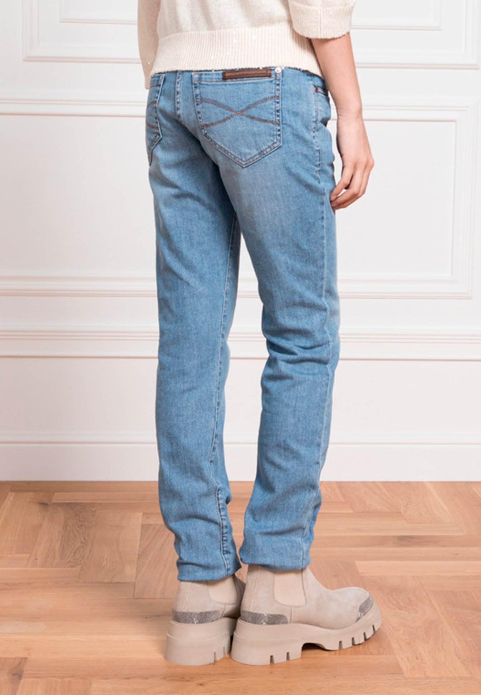 Pantalone BRUNELLO CUCINELLI Color: blue (Code: 617) in online store Allure