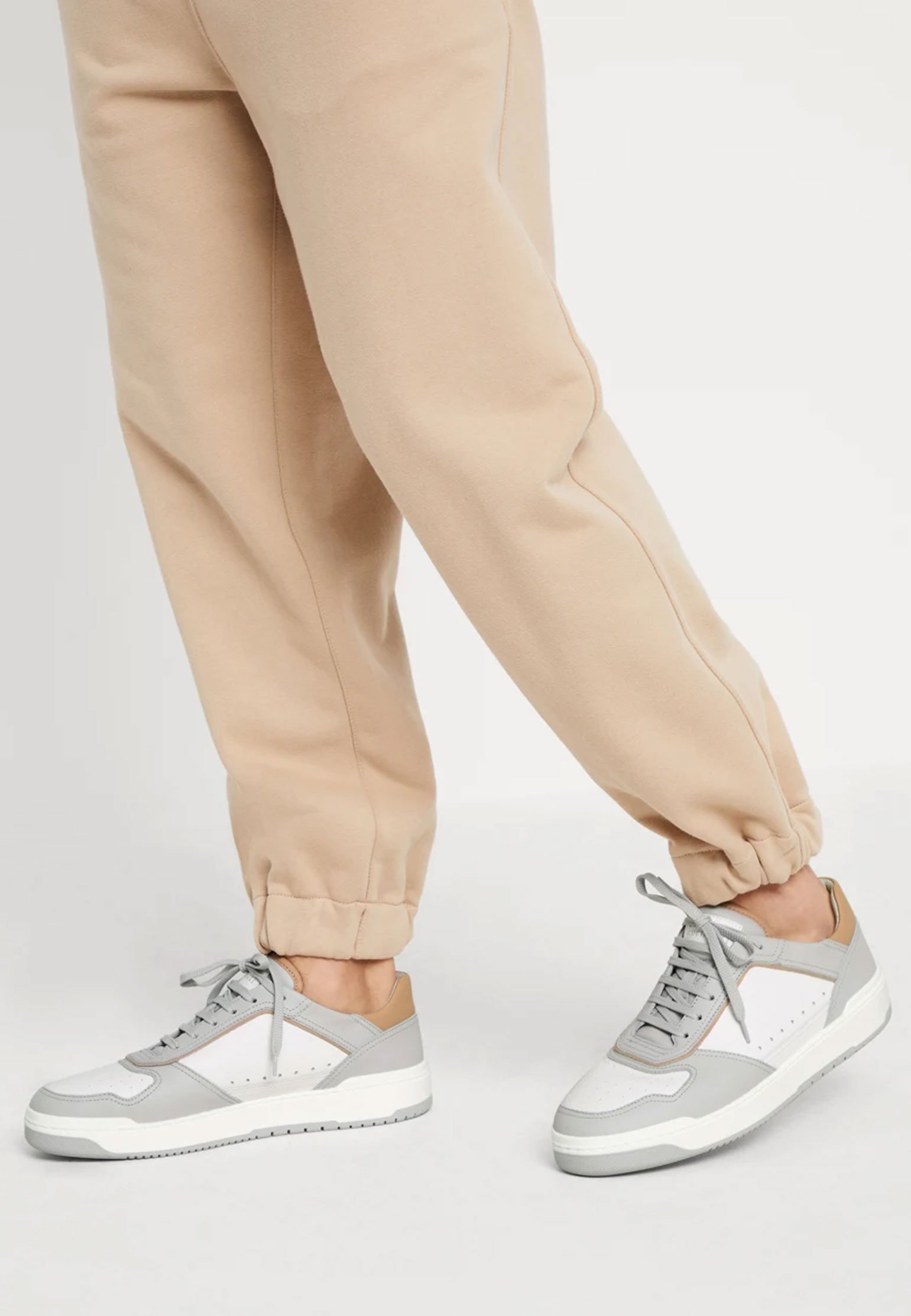 Sneakers BRUNELLO CUCINELLI Color: white (Code: 3483) in online store Allure