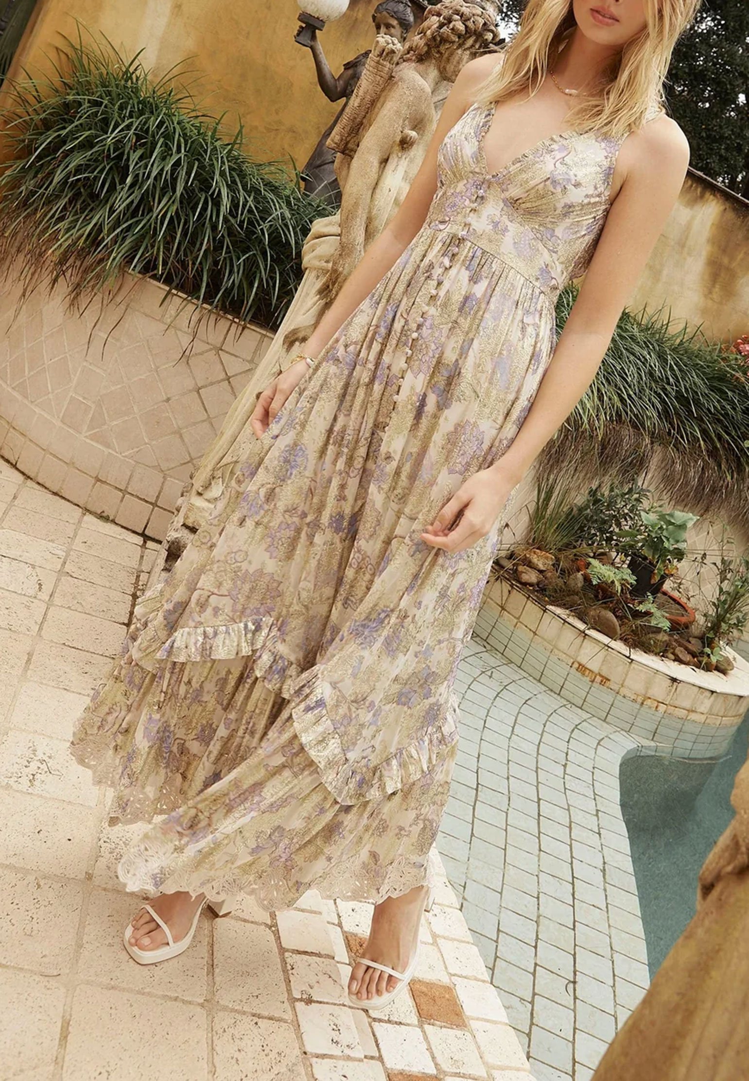 Dress HEMANT&NANDITA Color: beige (Code: 1117) in online store Allure