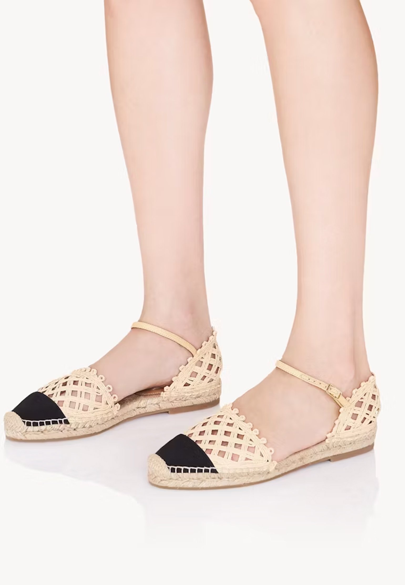 Sandals AQUAZZURA Color: beige (Code: 3792) in online store Allure